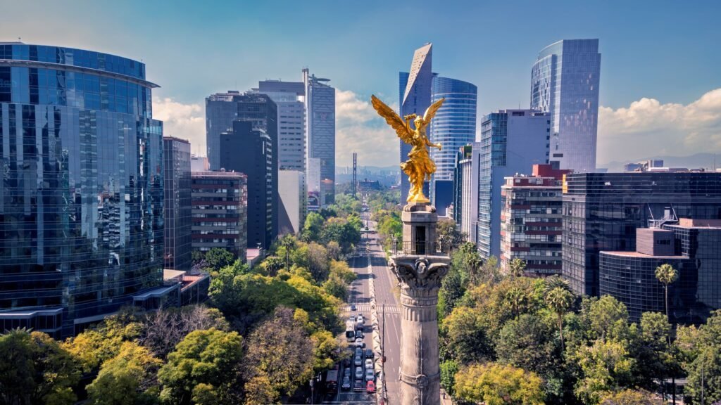 Monumento mexicano fotografiado por Miguel de Fotógrafo Urgente