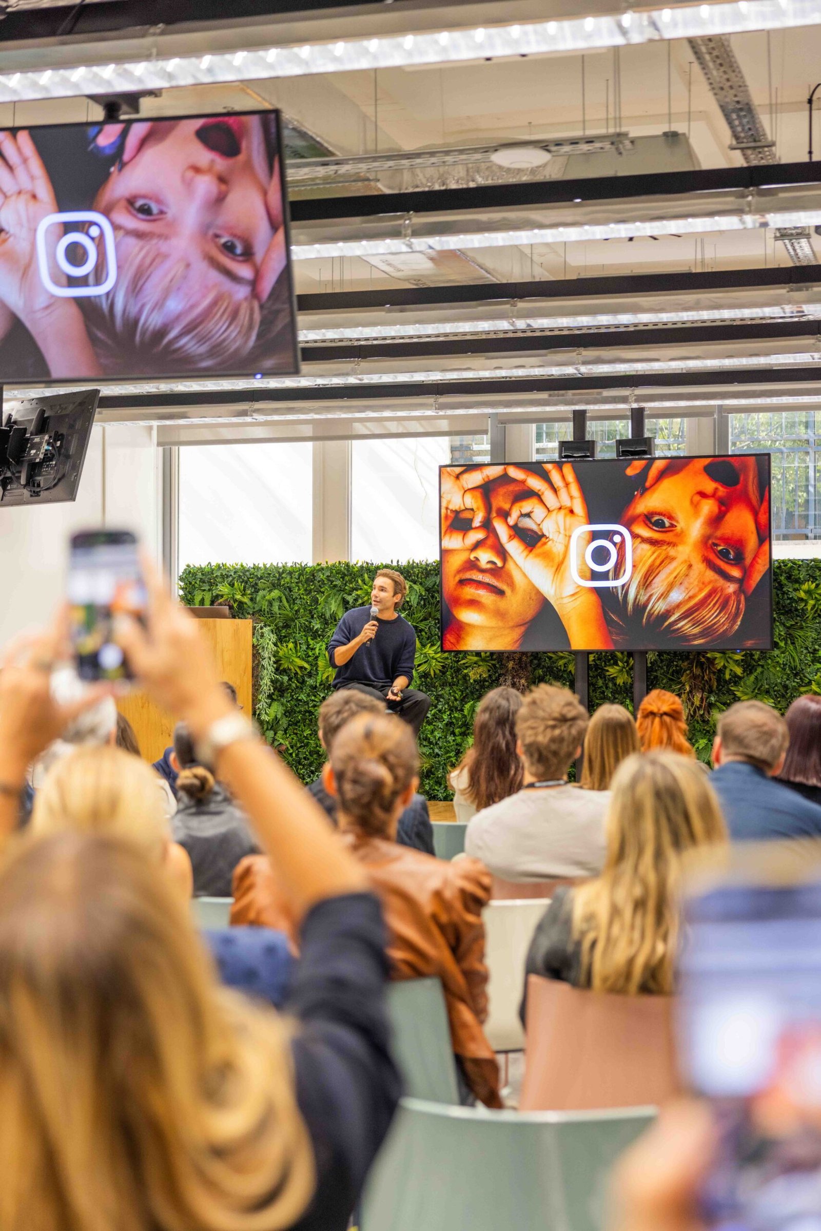Fotografía de un evento de Meta en Madrid